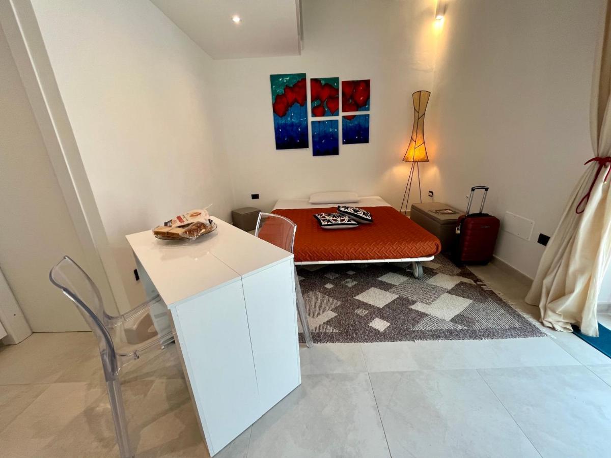 Sotto Una Buona “stella” Delizioso Monolocale Lecce